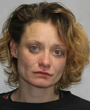 Man confesses love for ex-lover who shot him in the genitals