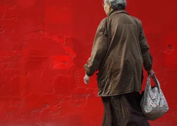 A woman put her friend’s remains in a suitcase and walked around with them for a year.